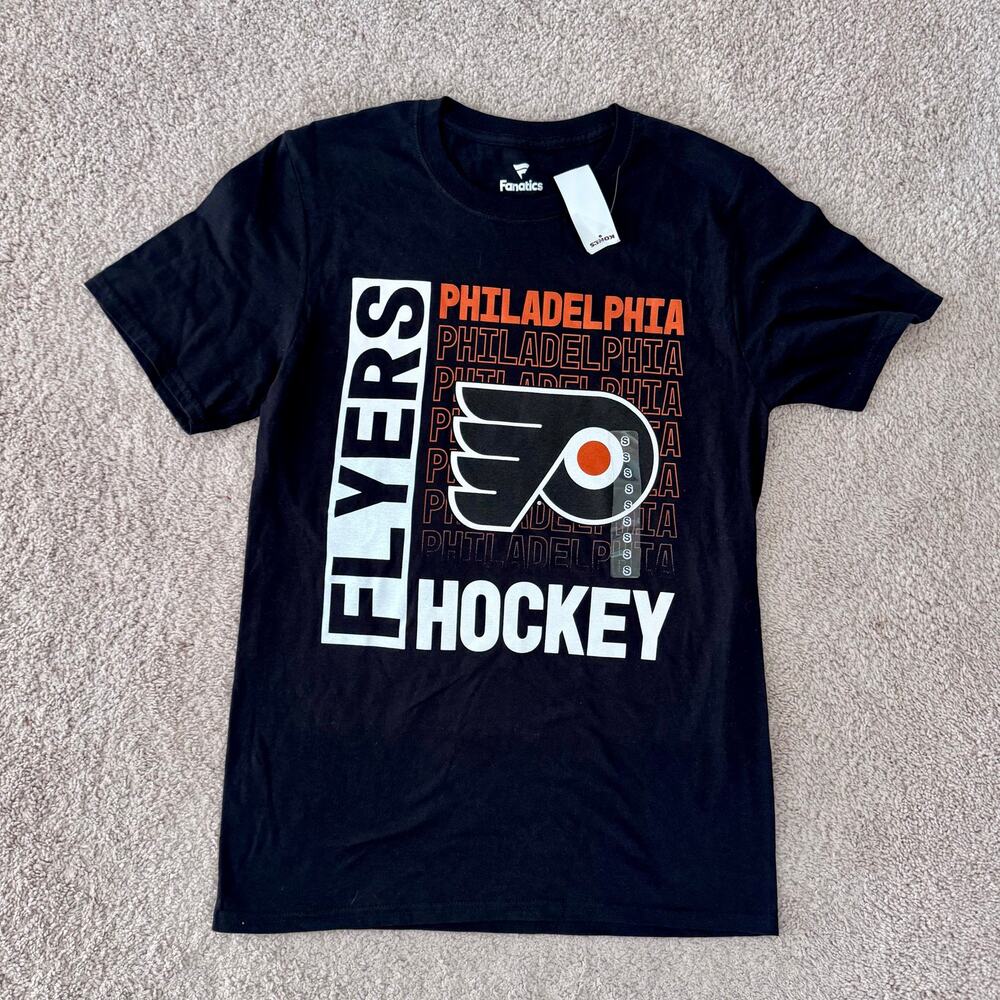 Philly Flyers NFL Hockey Fanatics Fan Logo Tshirt Mens Small NEW